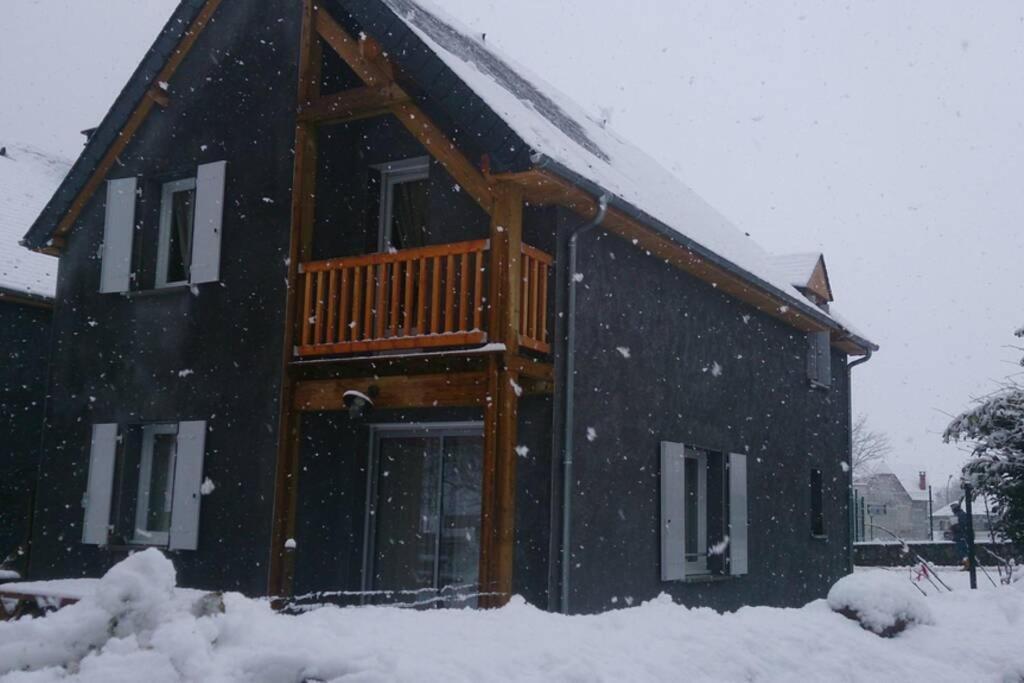 Chalet Toy Villa ลูซ-แซ็ง-โซเวอร์ ภายนอก รูปภาพ